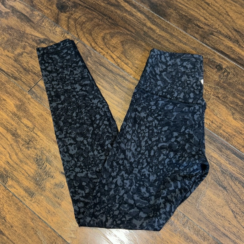 Lululemon Align leggings 28”